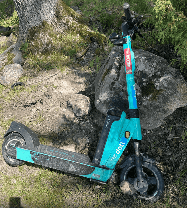 Prova att hyra en elscooter gratis hos Dott