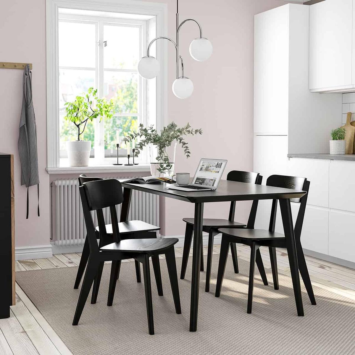 20 % rabatt på LISABO matbord hos IKEA