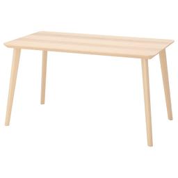 20 % rabatt på LISABO matbord hos IKEA