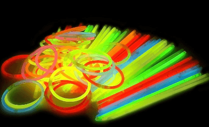 Glowsticks 100-pack armband - Mixade färger - 24.se
