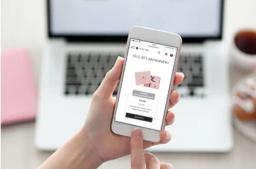 GLOSSYBOX - få gåva på köpet när du startar en prenumeration