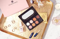 GLOSSYBOX - få gåva på köpet när du startar en prenumeration