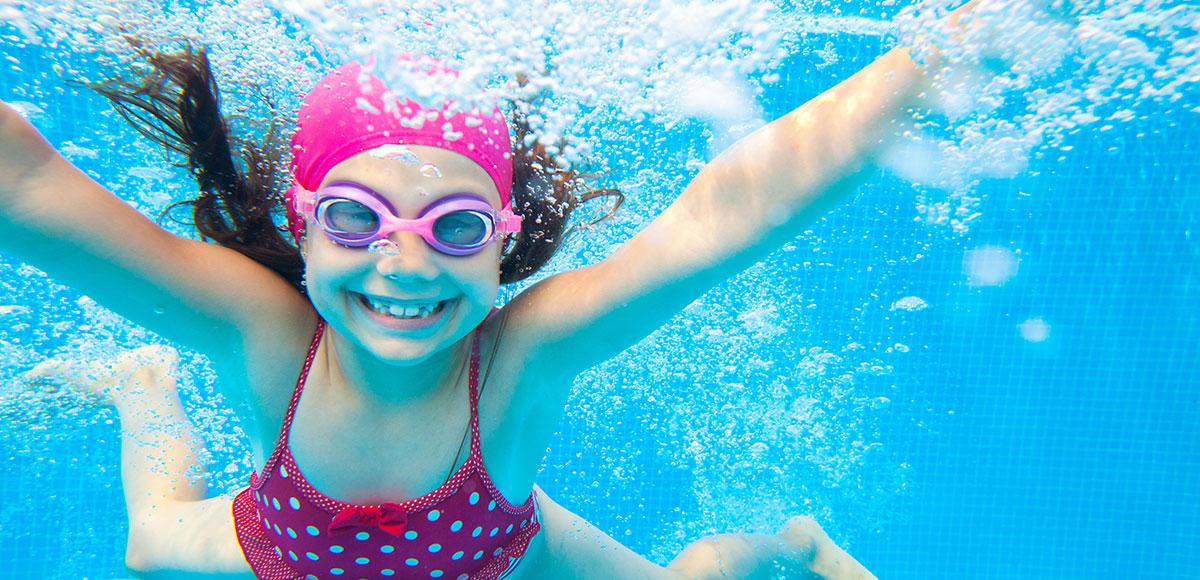 Gratis entré till Stadsparksbadet när du köper biljett till Borås Djurpark