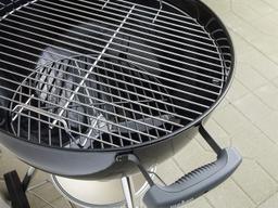Weber Original 57cm Kettle Premium BBQ Grill