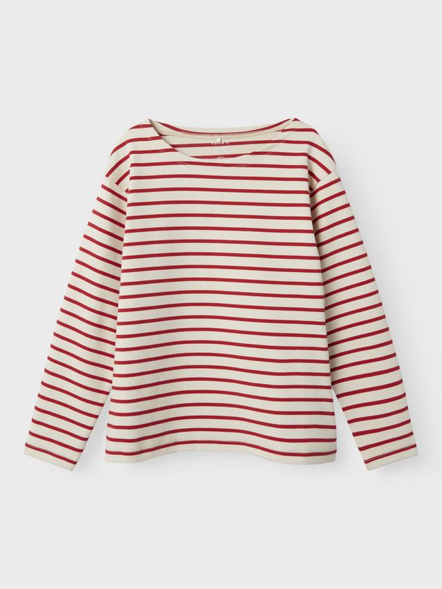 NAME IT: köp 3 varor och få 20 % rabatt