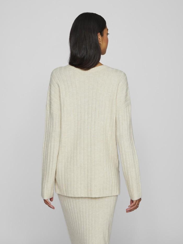 20% black friday Stylish Knitwear and Chic Outerwear