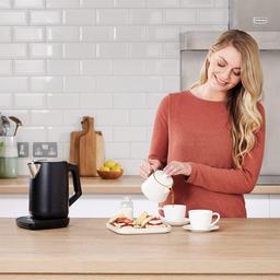 Ninja 1,7L mattsvar kaffekokare
