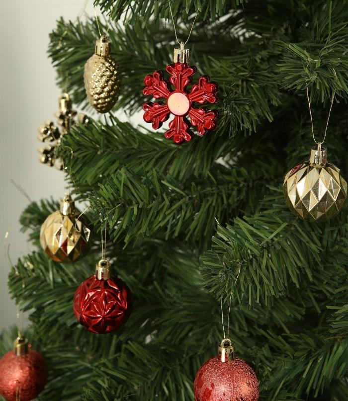Färgglada julgranskulor - set med 32 stycken