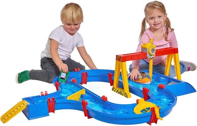 AquaPlay Containerhamn Set med 37 Delar