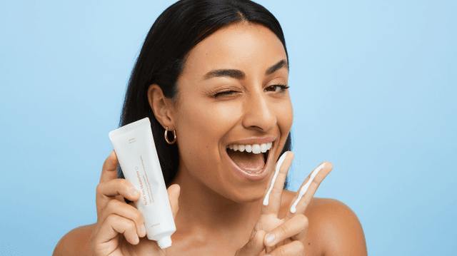 SOLSKYDD – Förbättrat Hudskyddande Serum