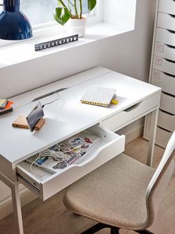 20% på ALEX vit förvaring och vita skrivbord - IKEA