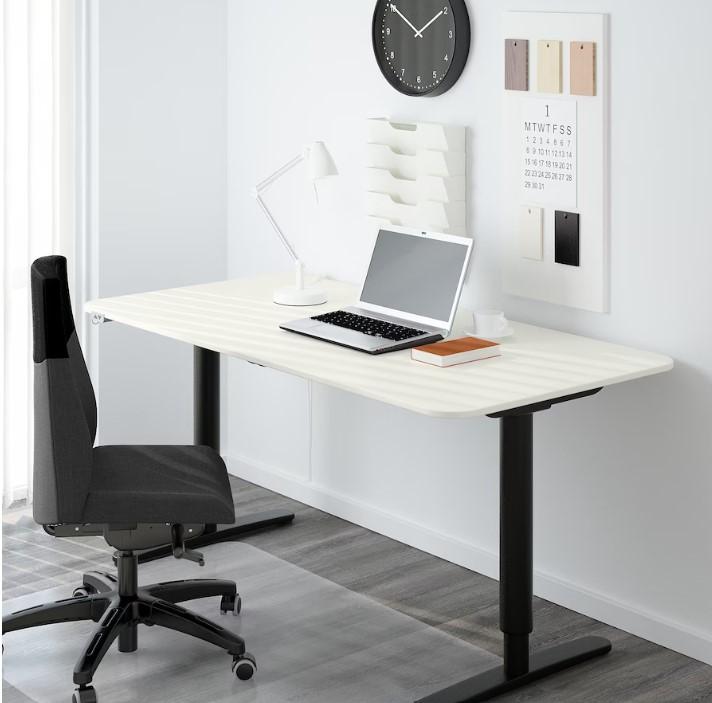 Upp till 50% rabatt på BEKANT skrivbord från IKEA