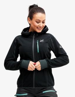 30% rabatt på utvalda favoriter hos Revolution Race!