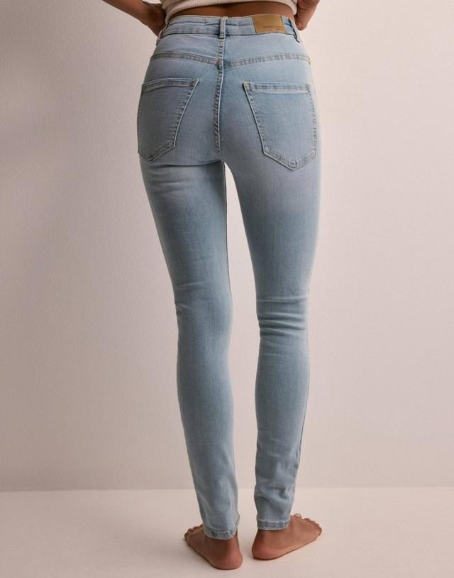 Gina Tricot Molly High-Waisted Sky-Blue Jeans