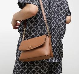 Michael Kors IDA - Axelremsväska - brun
