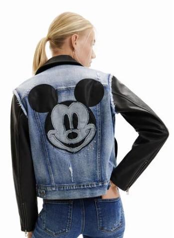 30% rabatt på Musse Pigg hybrid jeansjacka - Desigual