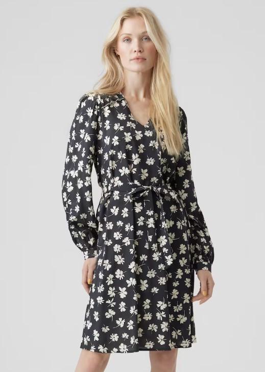 Vero Moda - Klänning Pica i Svart
